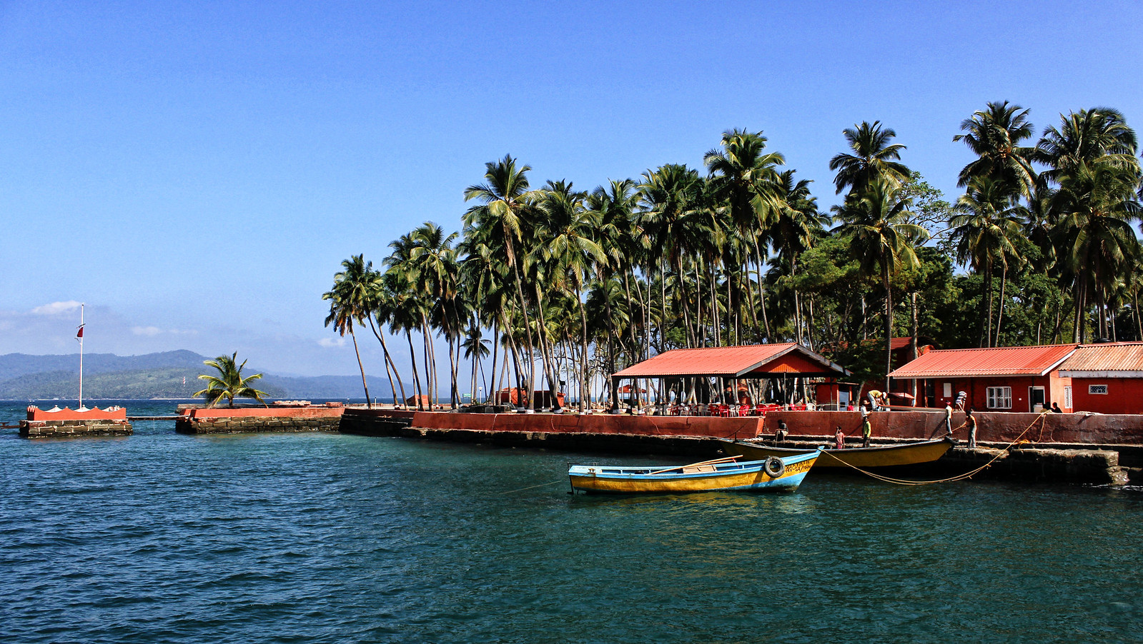 Visit_to_the_Ross_Island_In_Port_Blair.jpg