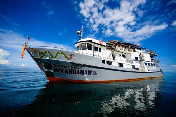 Private Boat Charter for Scuba Diving in Havelock Island